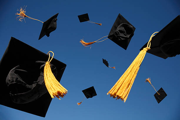 A Senior's Guide To College Applications
